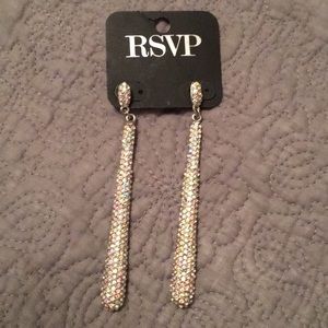 Dangle glam earrings